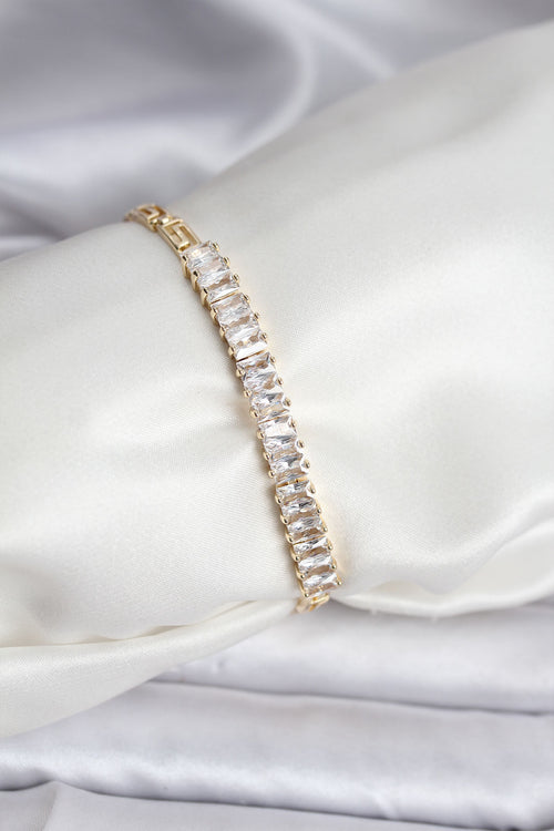 14K Gold Renk Kaplama Zirkon Taşlı Baget Model Kadın Bileklik